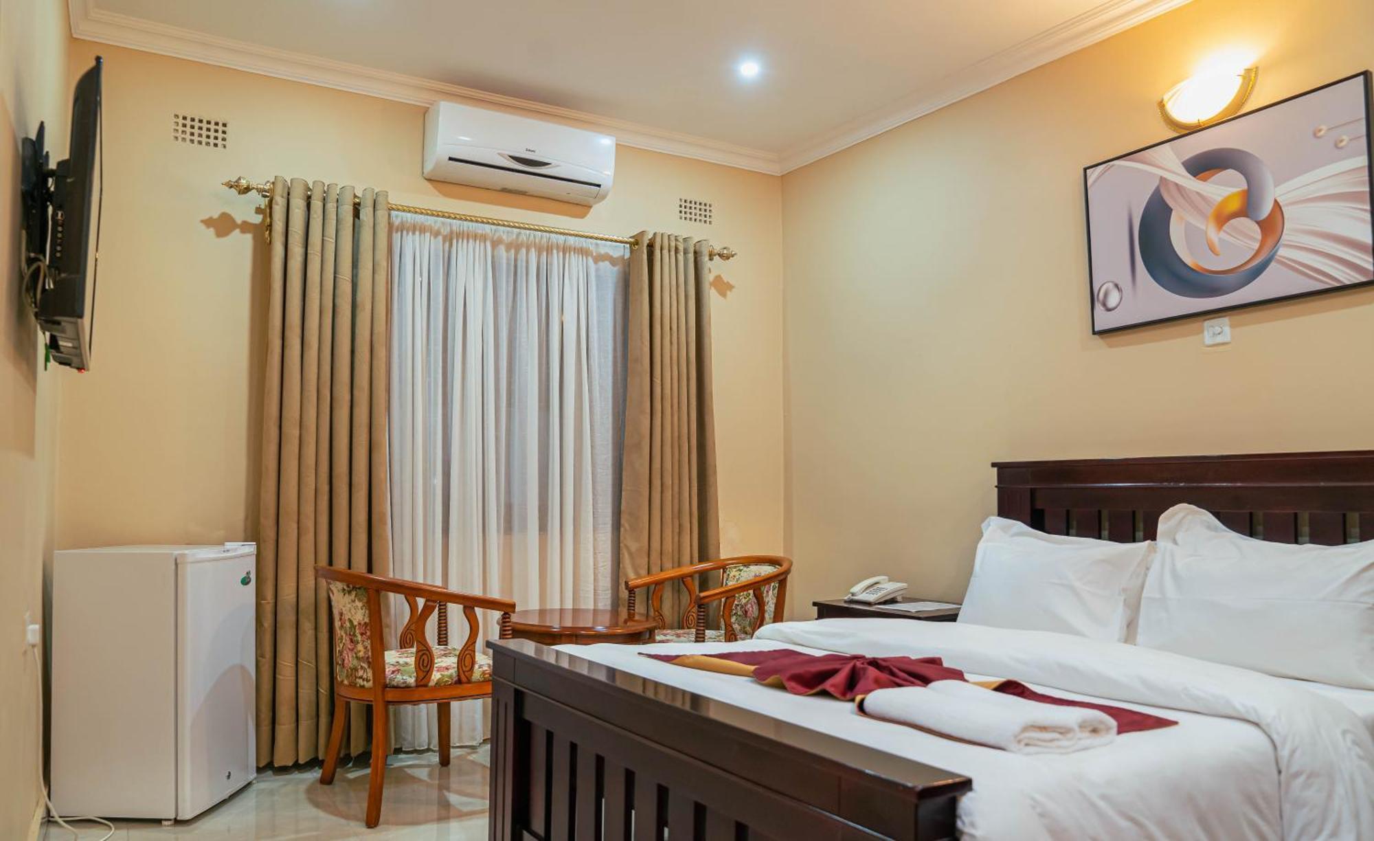 Nyamfinzi Hotel Chipata Exterior photo