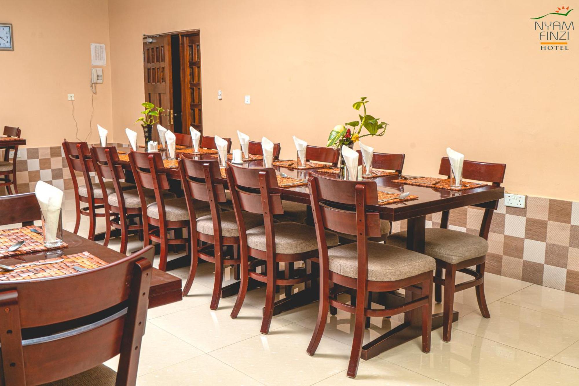 Nyamfinzi Hotel Chipata Exterior photo