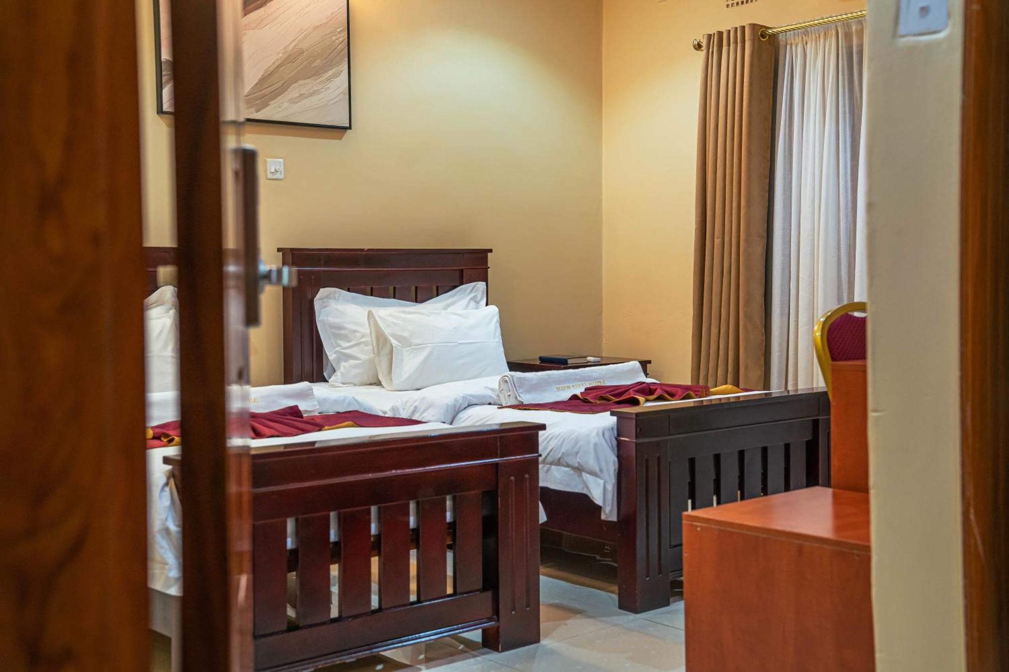 Nyamfinzi Hotel Chipata Exterior photo